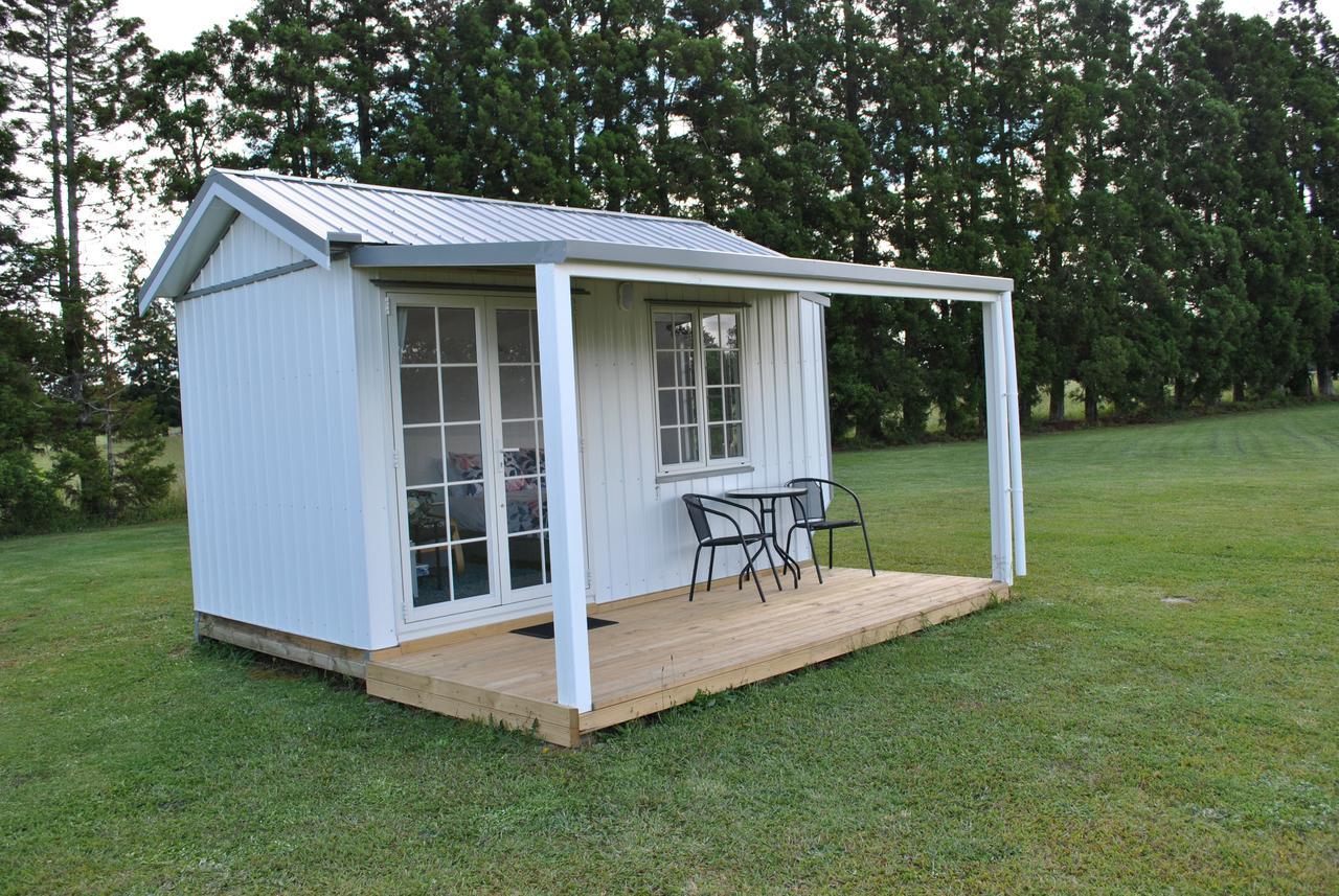 Palm Drive 'Cozy Cabins' Kerikeri Exterior photo